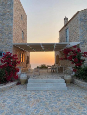 Elemani Villas